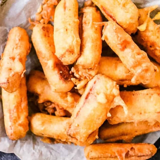 Paneer pakora.