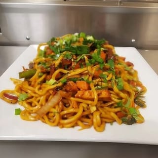 Veggie chow mein