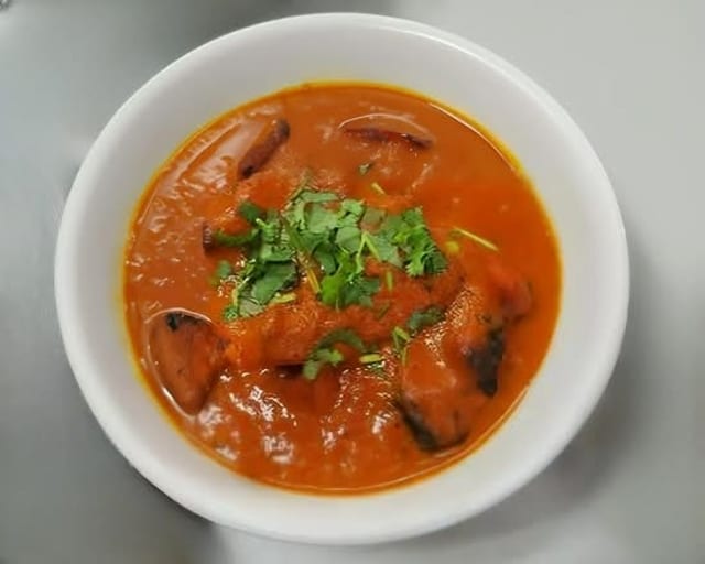Chicken masala.
